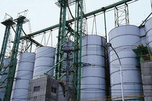 レンタルのテント倉庫を大規模な工事現場で導入