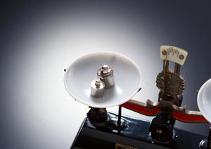 高品質で低価格　家具製造【テクノ・エンジニアリング】